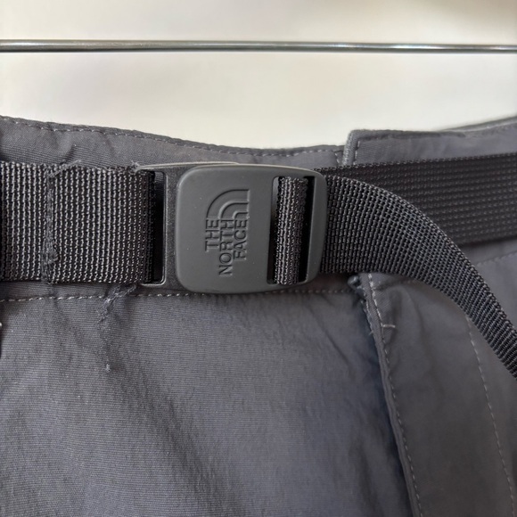 The North Face Hiking Shorts Size 36 - Picture 4 of 9